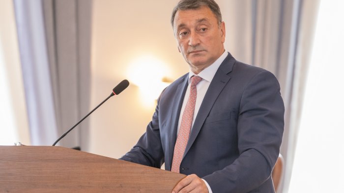 Константин Джуссоев поздравил спасателей с годовщиной образования МЧС